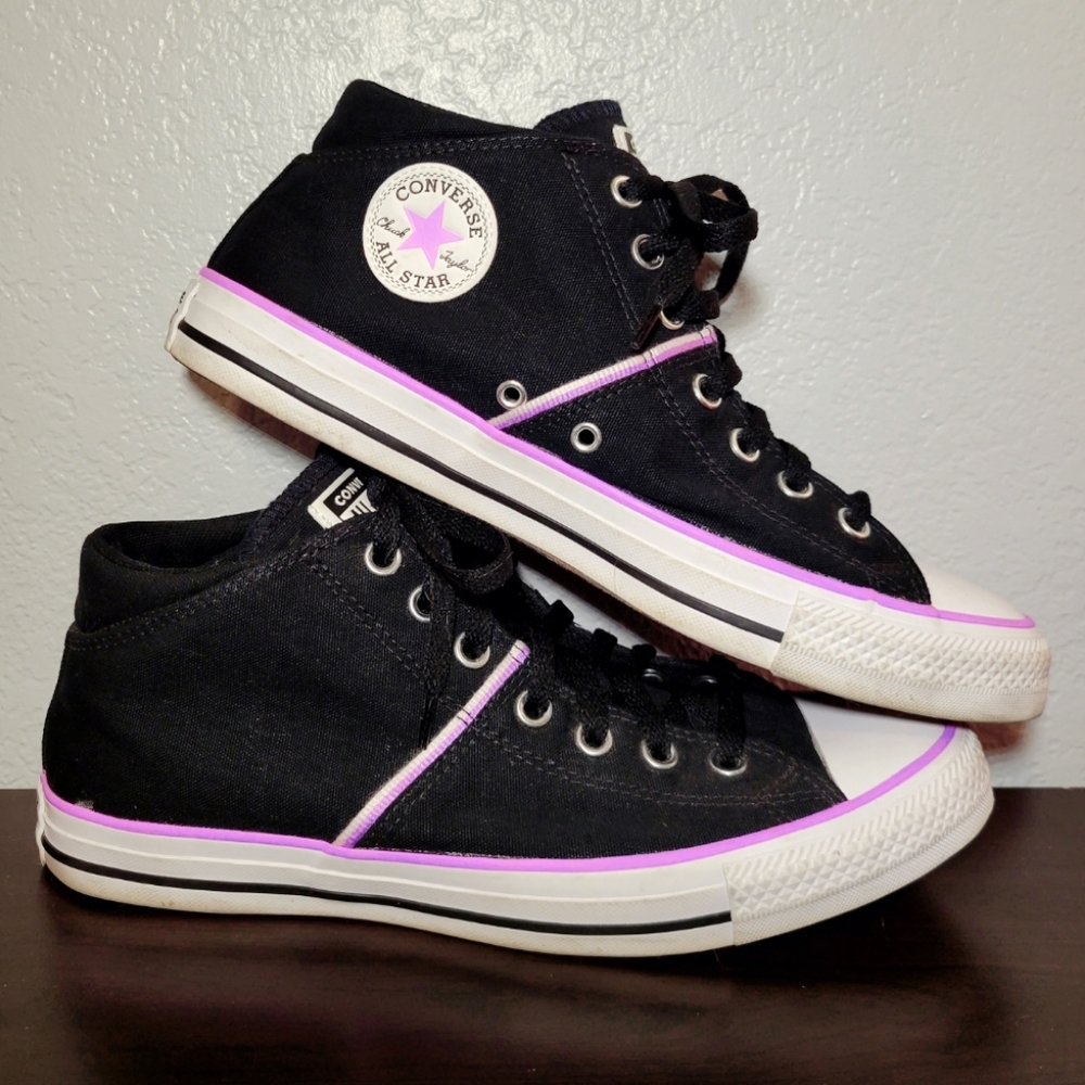 Converse Mid-Top Sneakers